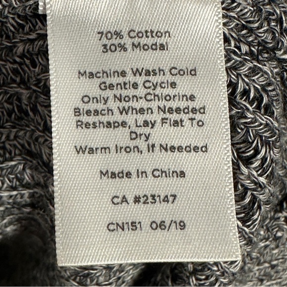 Talbots Plus sweater, size 2x. Marled gray, front seam, split turtleneck. - Picture 8 of 10